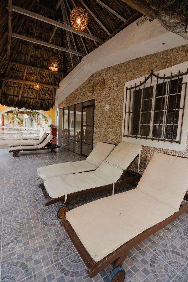 Hacienda Antigua Villa, 50M From Sandy Beach El Cuyo Dış mekan fotoğraf
